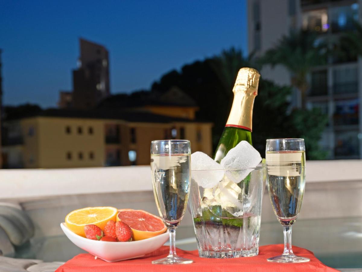 Isla De Benalmadena 1, Jacuzzi, 80M From The Sea, Ac, Bbq, Private Parking, Big Terrace Benalmádena Exterior foto
